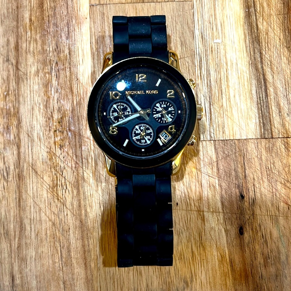 Michael Kors Women’s Watch Black